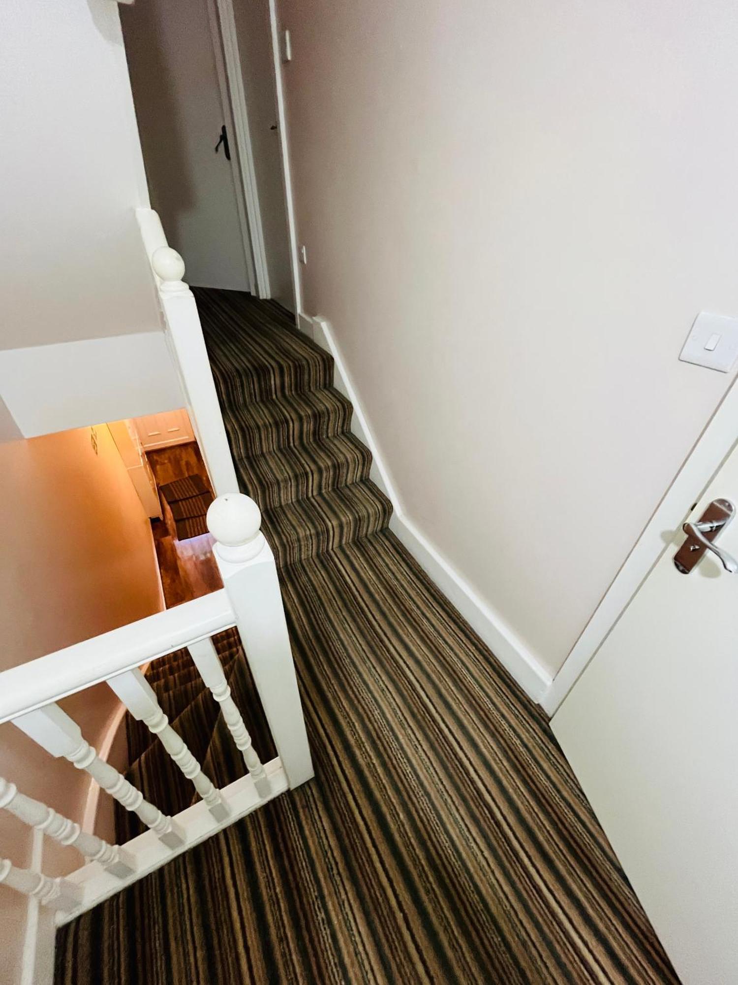 Double In Attractive Modern Victorian House Alloggio in famiglia Londra